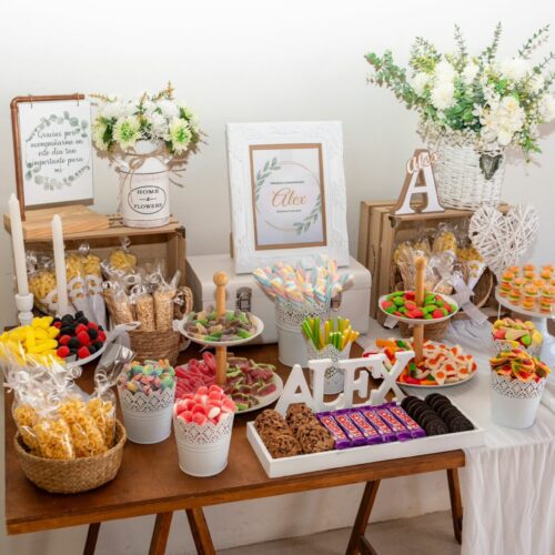 Decoración para Comuniones con Globos con globos, chuches y dulces