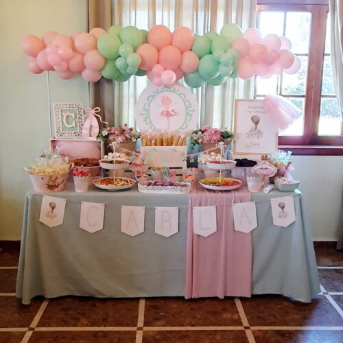 Decoración para Comuniones con Globos nos adaptamos a tus gustos particulares.