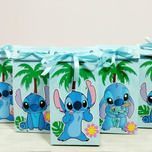 cajas dulces tematizadas con película de lilo y Stitch